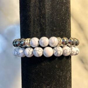 White Howlite and Hematite Beaded Bracelet